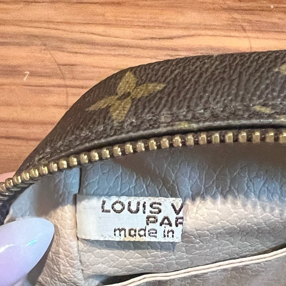 Louis Vuitton Trousse 23 - Picture 6 of 10